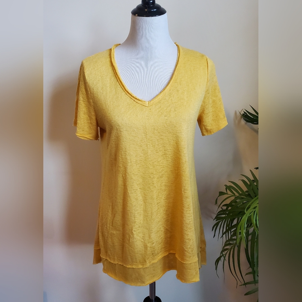 Bobeau Vneck Tee